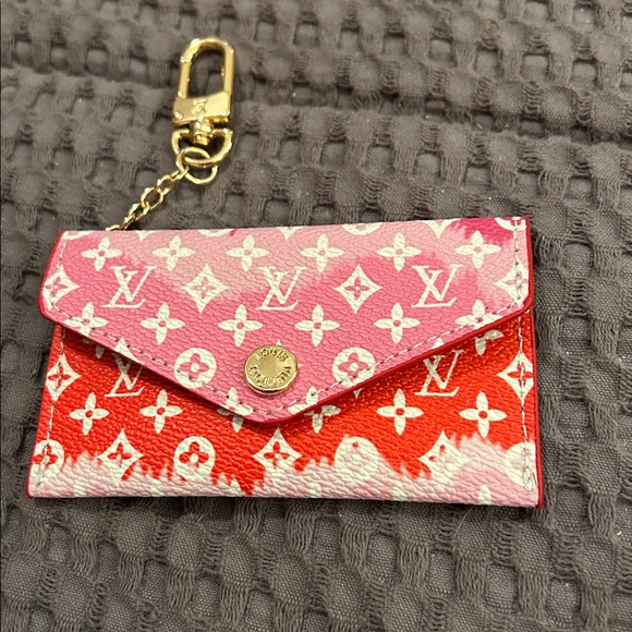 Louis Vuitton Accessories - Louis Vuitton Pink and Red Gradient Monogram Wallet